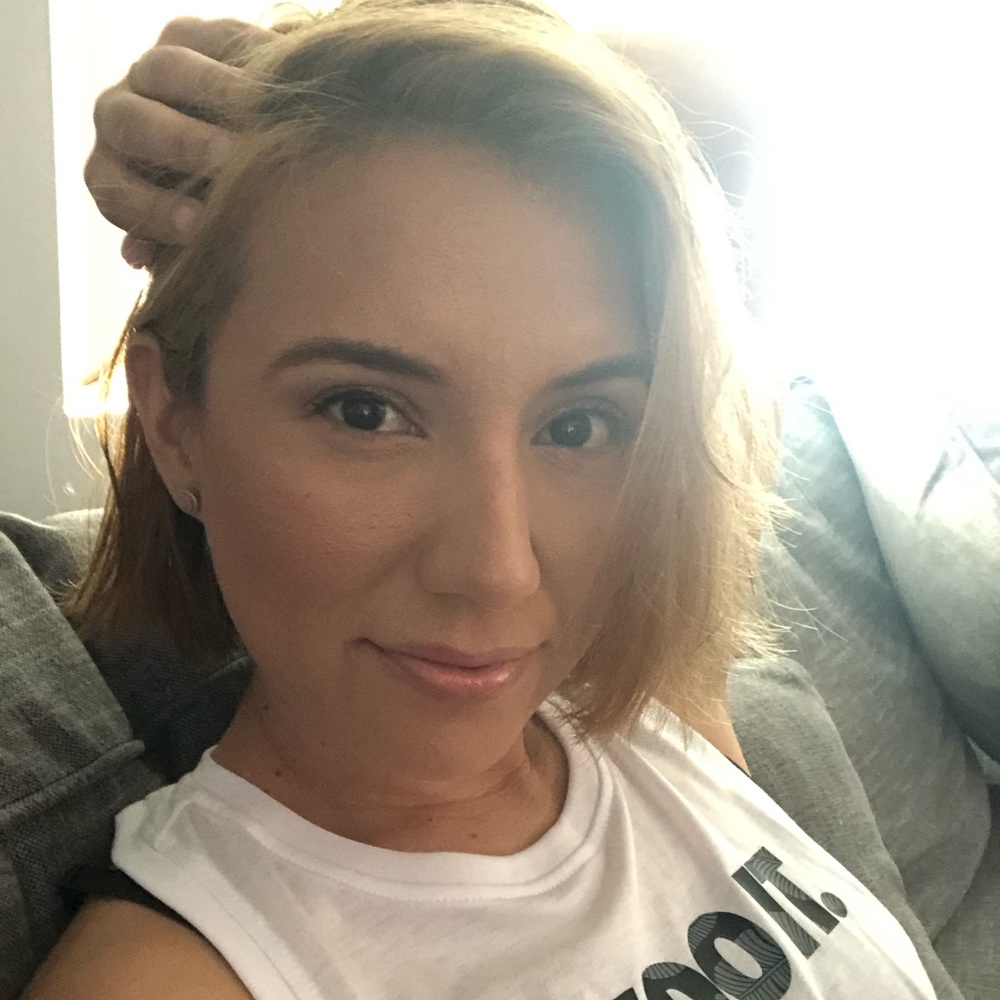 Meet your Posher, Adriana
